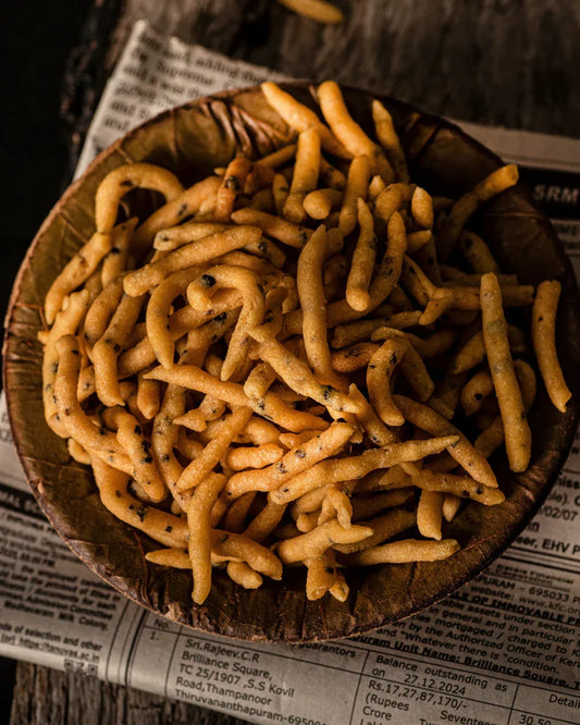 Closeup of crispy pepper sev showing spicy, crunchy texture